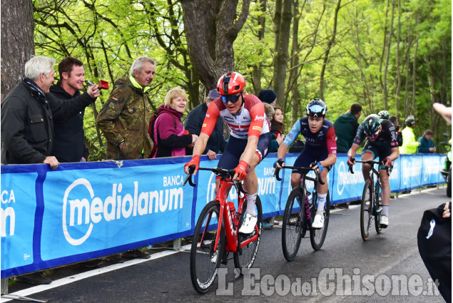 Giro d'Italia, passaggi e atmosfera sul Braida