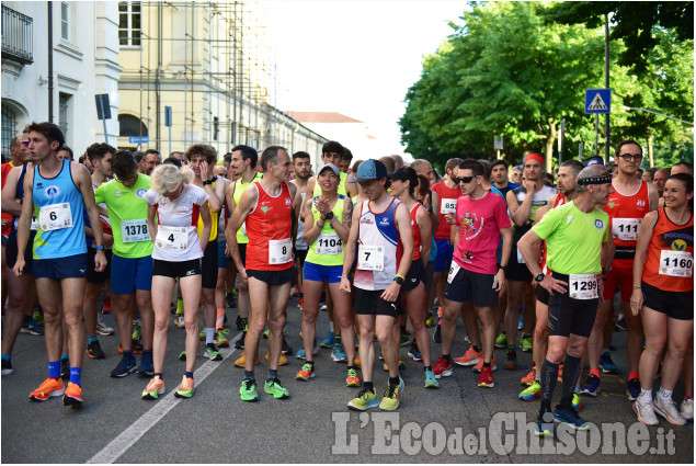 Pinerolo, la 10 mila degli Acaja 