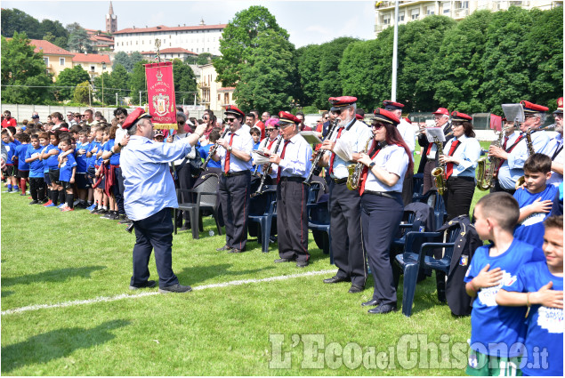 Festa del calcio giovanile ieri allo stadio Barbieri di Pinerolo