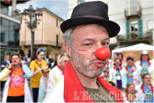 Pinerolo:Giornata Nazionale del Naso Rosso