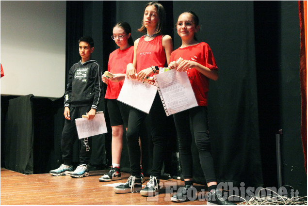 None: no al bullismo al cinema teatro Eden