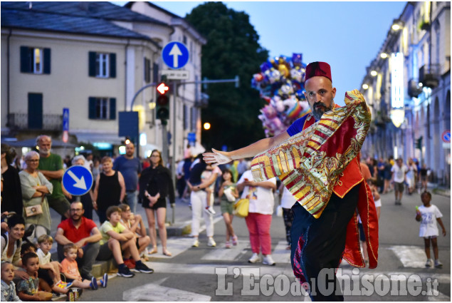 Pinerolo Notte dei Dehors, spettacoli e musica nel centro
