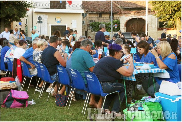 Osasio: partecipazione oltre le aspettative per la cena in blu