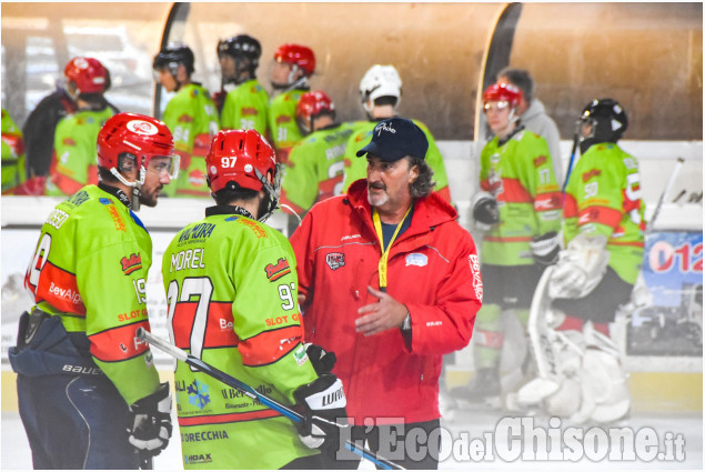 Hockey ghiaccio, immagini dal riuscito Valpe Day