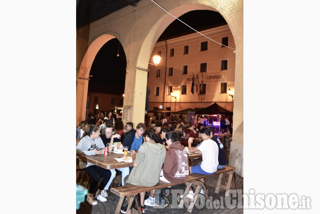 Cumiana balli ,spettacolo e cibo nel weekend