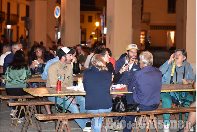 Cumiana balli ,spettacolo e cibo nel weekend