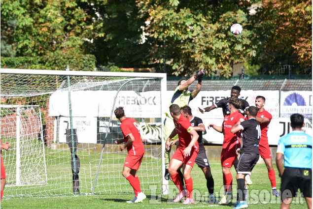 Calcio serie D: finisce 0-0 la gara del Pinerolo con il Derthona