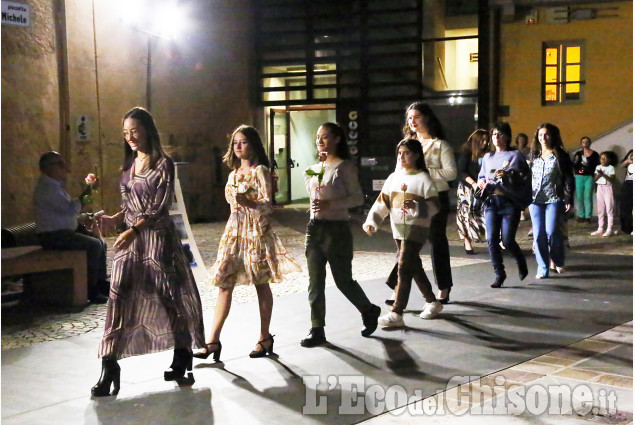 None: serata di arte e cultura in piazza