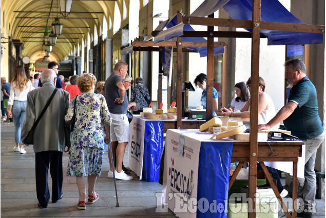 Pinerolo "Eroica festival" viticoltura e formaggi d'alpeggio