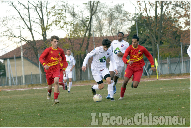 Calcio Eccellenza: il derby tra Saluzzo e Cavour termina a reti bianche