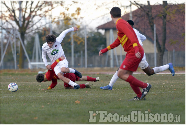Calcio Eccellenza: il derby tra Saluzzo e Cavour termina a reti bianche