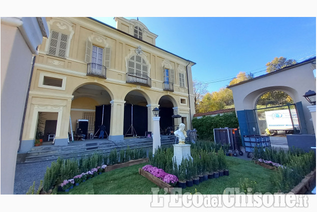 Bricherasio: al Palazzo dei Conti le riprese della miniserie Rai su Giacomo Leopardi