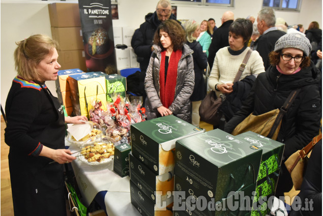 Pinerolo, Panettone in vetrina