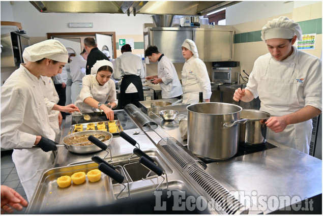 Frossasco,pranzo Italo - Francese al CFIQ 