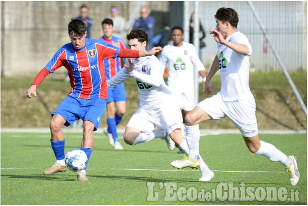 Calcio Eccellenza: termina 1-1 il combattuto derby del Saluzzo con il Centallo