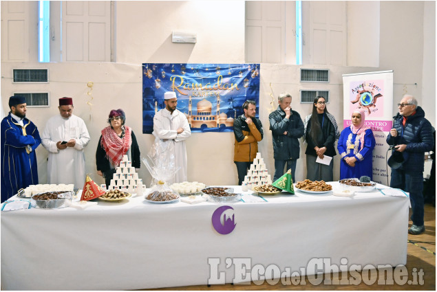 Pinerolo,  con l'Iftar la comunità islamica festeggia l'interruzione serale del digiuno