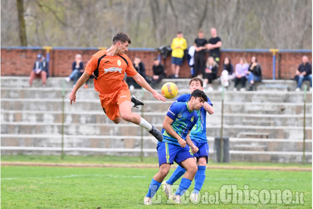 Calcio Seconda categoria: Beiborg passa a Villar Perosa