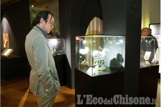 Vinovo: inaugurata la mostra AB OVO