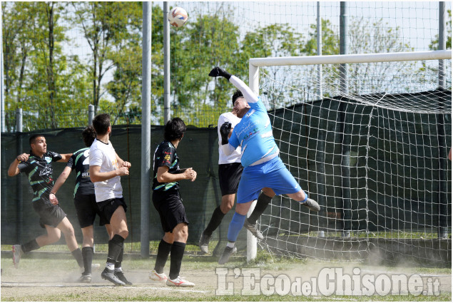 Calcio Seconda categoria: poker Chisone