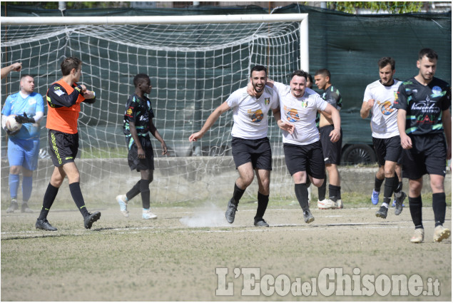 Calcio Seconda categoria: poker Chisone