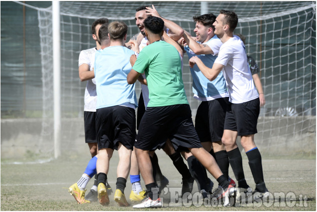 Calcio Seconda categoria: poker Chisone