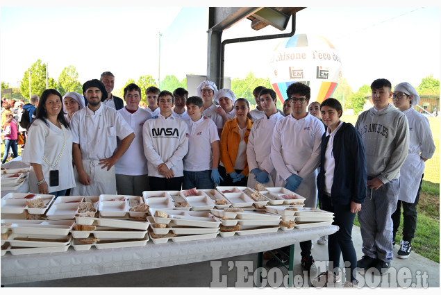 Pinerolo, la "Lions Walk" 3°edizione al Golf di Riva Pinerolo, la "Lions Walk" 3°edizione al Golf di Riva