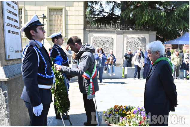 Pinerolo: 25 aprile e Festa della Liberazione, le immagini del corteo 