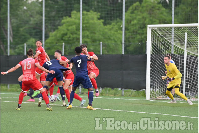 Calcio serie D: a Gassino il Pinerolo pareggia 0-0 e retrocede in Eccellenza