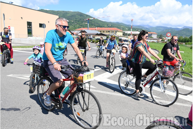Pinerolo: "Bimbimbici"grande partecipazione Pinerolo: "Bimbimbici"grande partecipazione