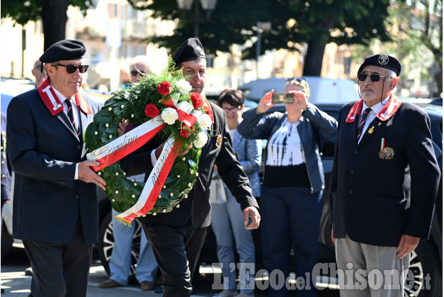  La sfilata dei Granatieri domenica scorsa 19 maggio a Pinerolo