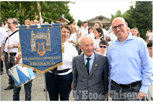 Frossasco: Quattro bande musicali per festeggiare la Filarmonica Pinerolese