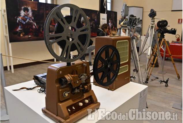 Pinerolo:Mostra fotografica ispirata al cinema "ART FOR FILM"