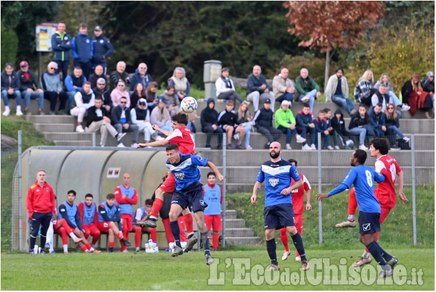 Calcio Prima categoria: colpaccio Luserna a Perosa, vince e va in testa al campionato