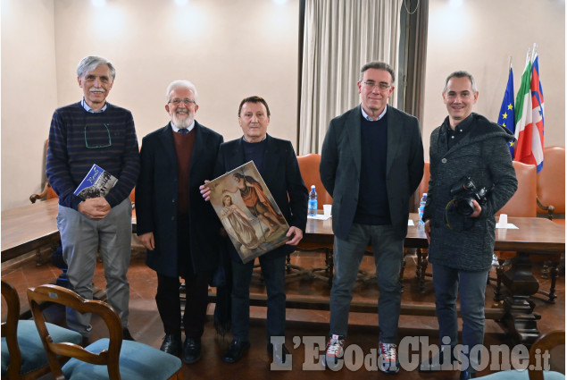 Revello, la mostra di Tevino Mario e Andrea " Falsi D'Autore"
