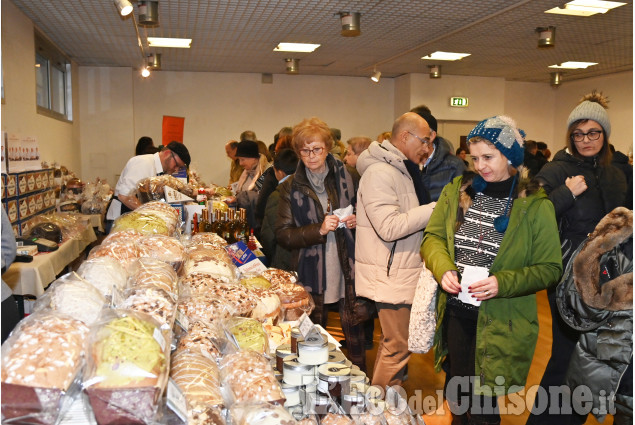 Pinerolo: Panettone in Vetrina le eccellenze della pasticceria