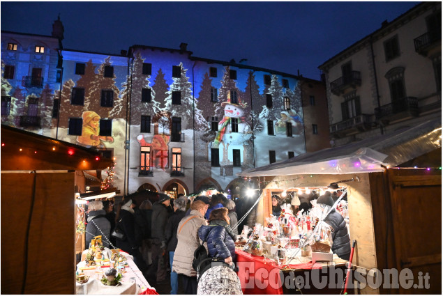Pinerolo: Babbo Natale e mercatini nel centro storico