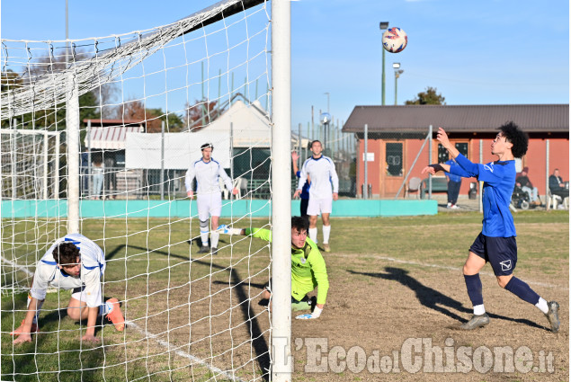 Calcio Prima categoria: il derby della Val Pellice termina in parità