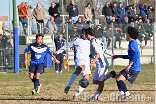 Calcio Prima categoria: il derby della Val Pellice termina in parità