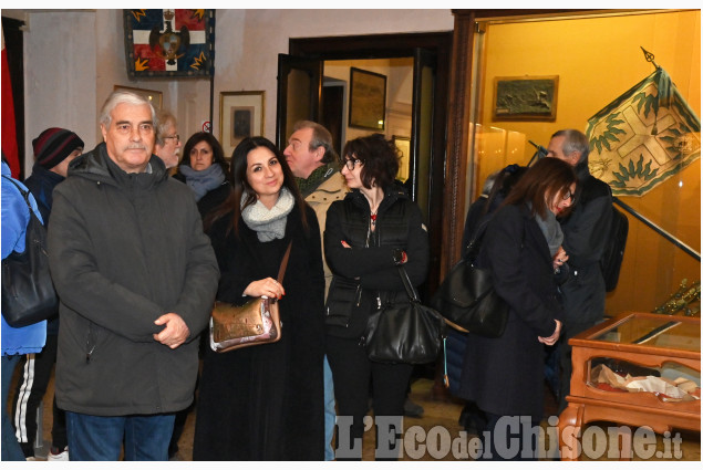 Pinerolo: inaugurata la mostra "Bandiere e Stendardi" al Museo di Cavalleria