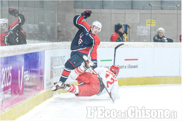 Universiadi: Hockey Usa vs Polonia 