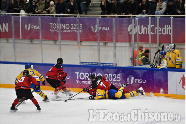 Pinerolo:Universiadi Hockey,  Svezia- Canada 