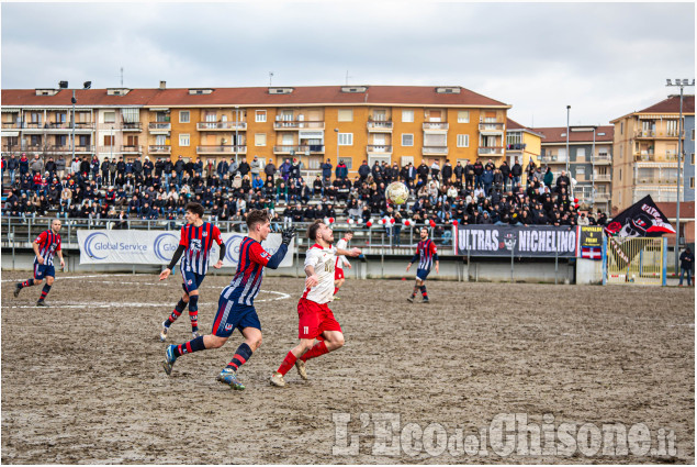 Calcio: il derby di Nichelino va al Garino, che resta primo