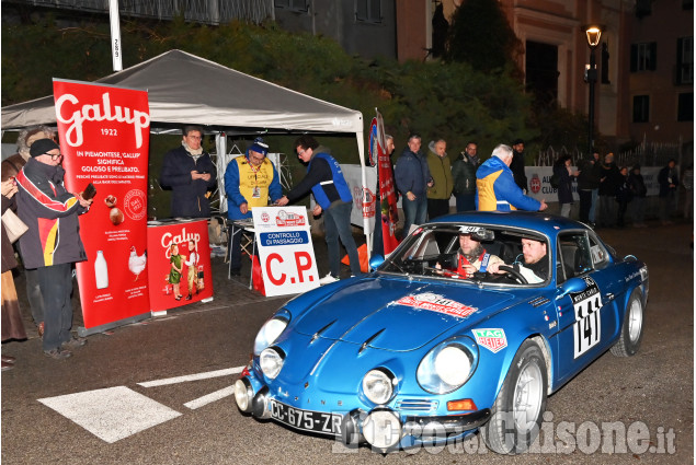Pinerolo, il passaggio del "Rallye Historique Monte-Carlo"