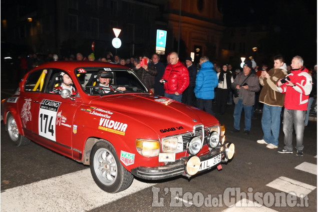Pinerolo, il passaggio del "Rallye Historique Monte-Carlo"