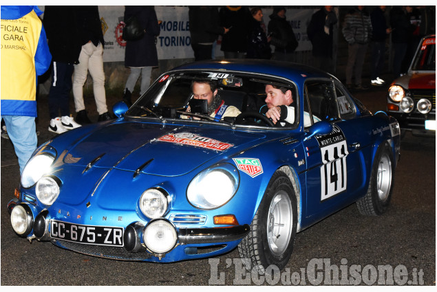 Pinerolo, il passaggio del "Rallye Historique Monte-Carlo"