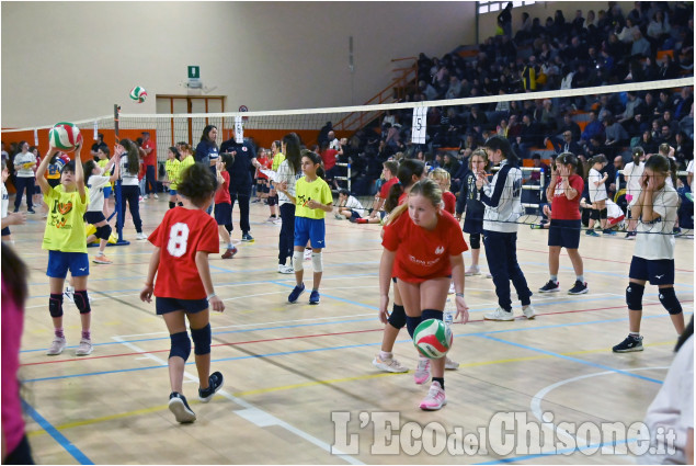 Minivolley al palazzetto dello sport di Pinerolo