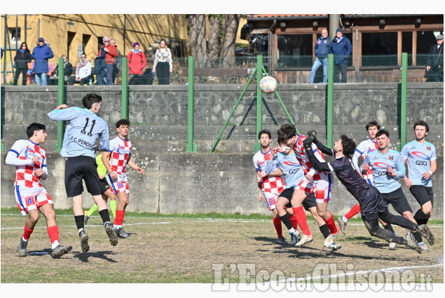 Calcio Prima categoria: pari a Perosa