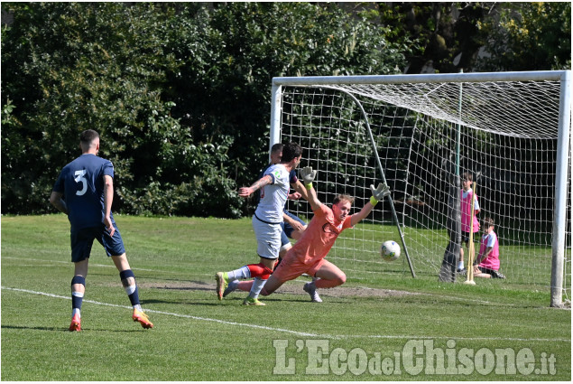 Calcio Eccellenza: Pinerolo perde lo scontro diretto contro la Valenzana, ad un passo dalla serie D.