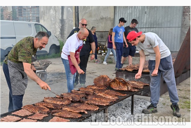 Baudenasca, la festa e grigliata al galoppatoio