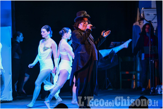 Sosia in concerto: teatro di Villar Perosa gremito per Cuore Aperto, e stasera i talenti locali
